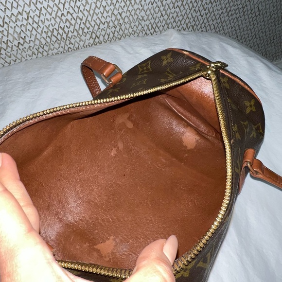 Louis Vuitton Papillon 30 - Picture 6 of 16
